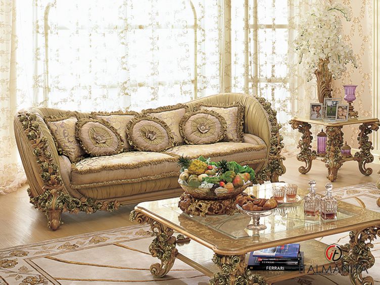 Фото 1 - Диван Bouquet фабрики Riva из массива дерева в обивке из ткани в классическом стиле