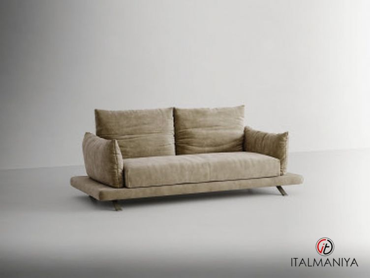 Фото 1 - Диван Class Panarea 9T20I26 фабрики Tomasella (производство Италия) из массива дерева в обивке из кожи серого цвета в современном стиле