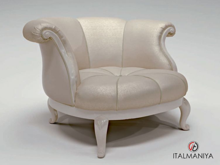 Фото 1 - Кресло Flower фабрики Bruno Zampa из массива дерева в классическом стиле