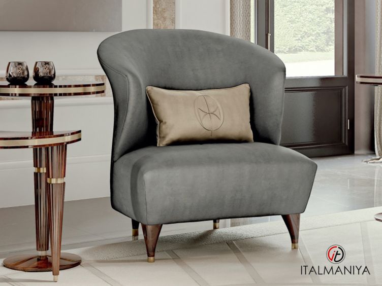 Фото 1 - Кресло Ellipse фабрики Francesco Pasi из массива дерева в обивке из ткани в современном стиле