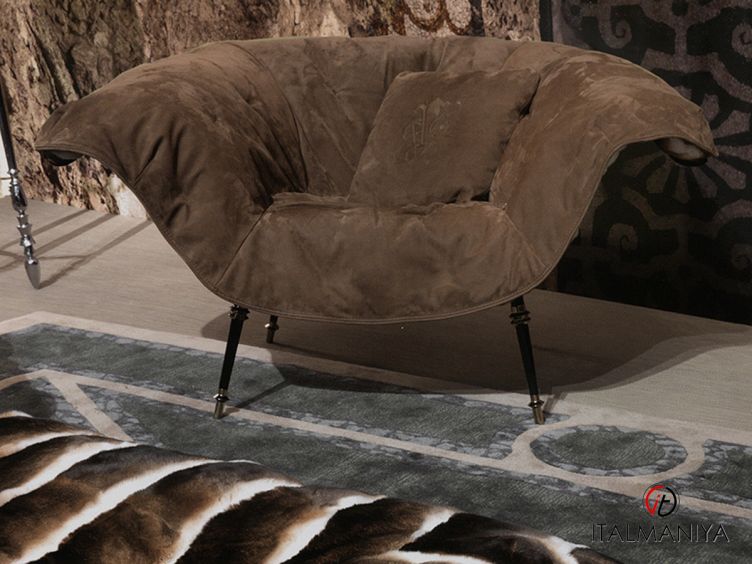 Фото 1 - Кресло Vanity фабрики Visionnaire из металла в обивке из ткани в стиле арт-деко