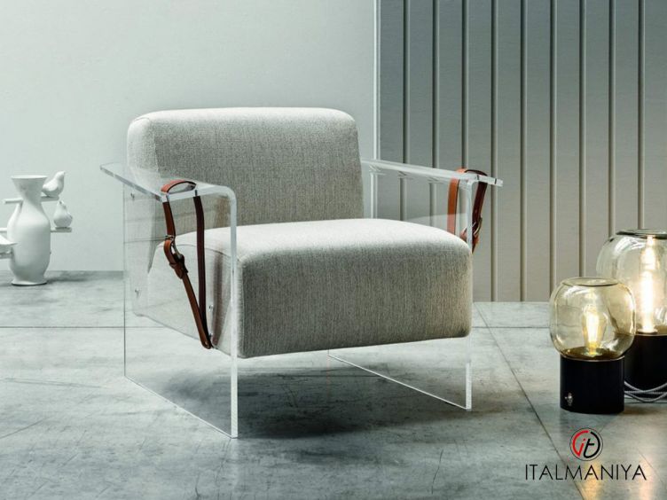 Фото 1 - Кресло Aqua фабрики Bontempi Divani из массива дерева в обивке из ткани в современном стиле