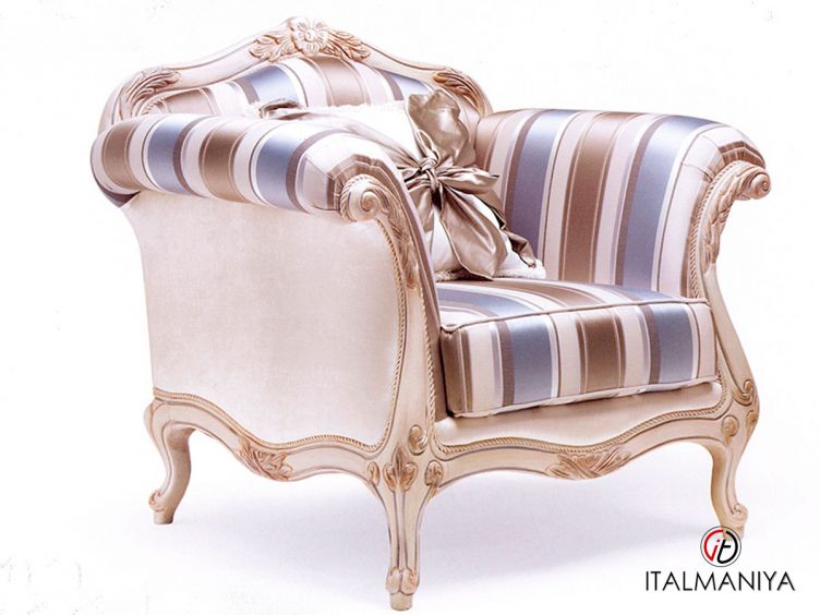 Фото 1 - Кресло Bellini фабрики Bm Style из массива дерева в обивке из ткани в стиле арт-деко