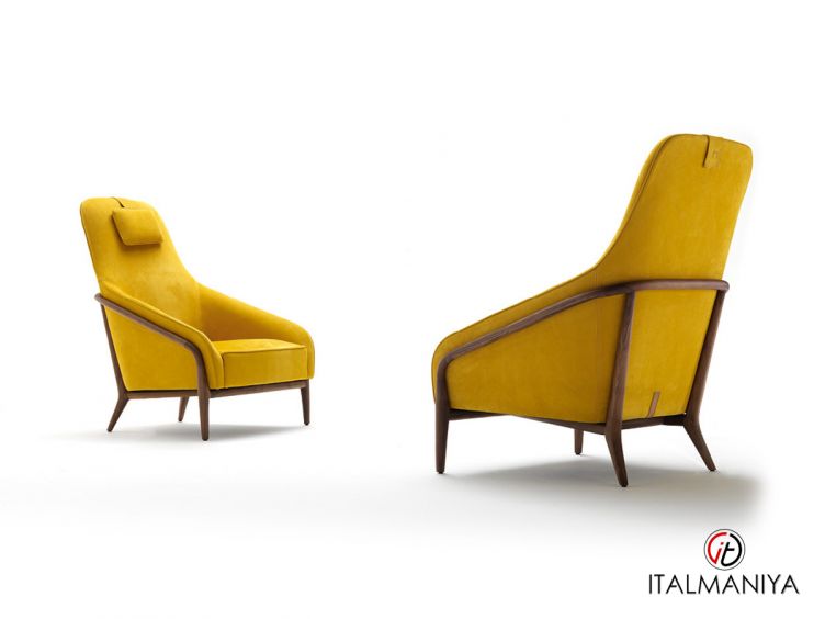 Фото 1 - Кресло Adele High фабрики Ulivi (производство Италия) из массива дерева в обивке из ткани желтого цвета в современном стиле
