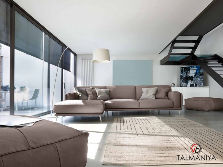 Фото 1 - Мягкая мебель Kris фабрики Ditre Italia из массива дерева в современном стиле