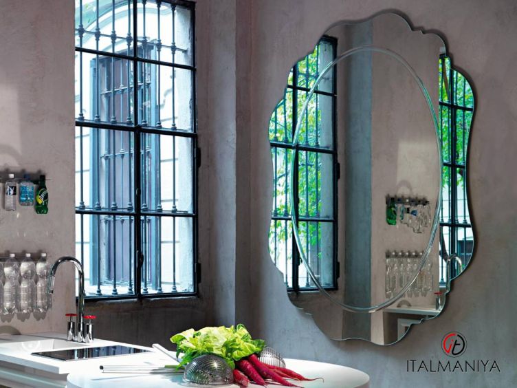 Фото 1 - Зеркало Regio фабрики Opinion Ciatti (производство Италия) из металла в современном стиле