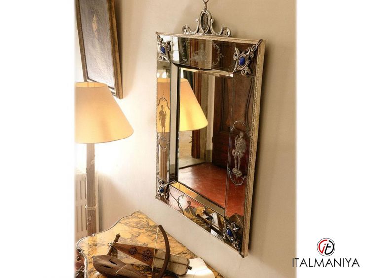 Фото 1 - Зеркало 4206 фабрики Savio Firmino из массива дерева в классическом стиле