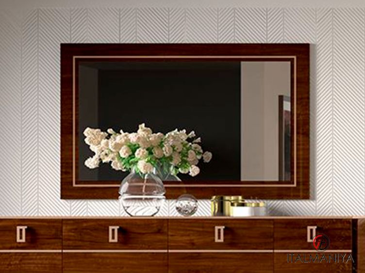 Фото 1 - Зеркало Eva для гостиной фабрики Status (производство Италия) из МДФ цвета орехового дерева в современном стиле
