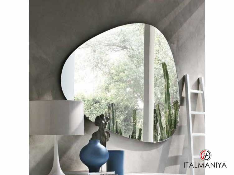 Фото 1 - Зеркало Stone TC.MR.MO.21 фабрики Tonin Casa (производство Италия) из стекла в современном стиле
