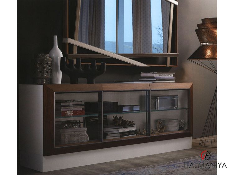 Фото 1 - Комод для гостиной Hilton 3x1 фабрики Cattelan Italia из массива дерева в современном стиле