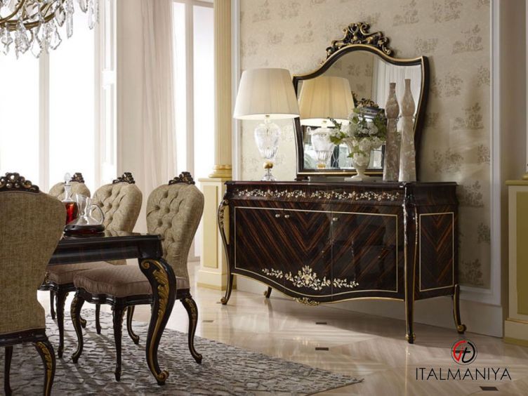 Фото 1 - Комод для гостиной Ricasoli фабрики AR Arredamenti из массива дерева в стиле барокко