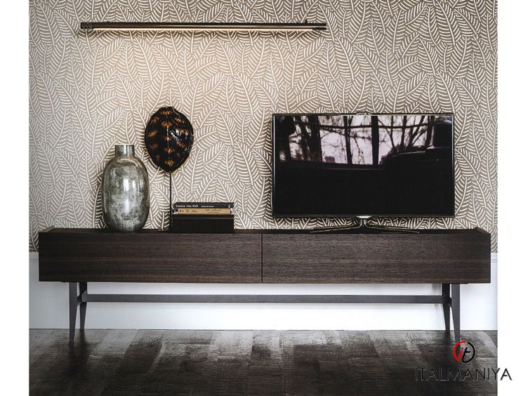 Фото 1 - Мебель под ТВ Horizon фабрики Cattelan Italia из массива дерева в современном стиле