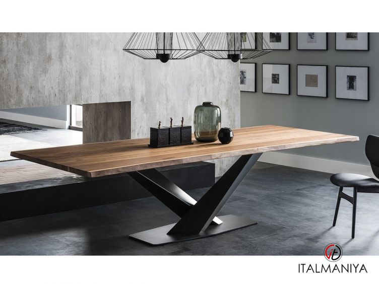 Фото 1 - Стол обеденный Stratos wood фабрики Cattelan Italia из металла в современном стиле