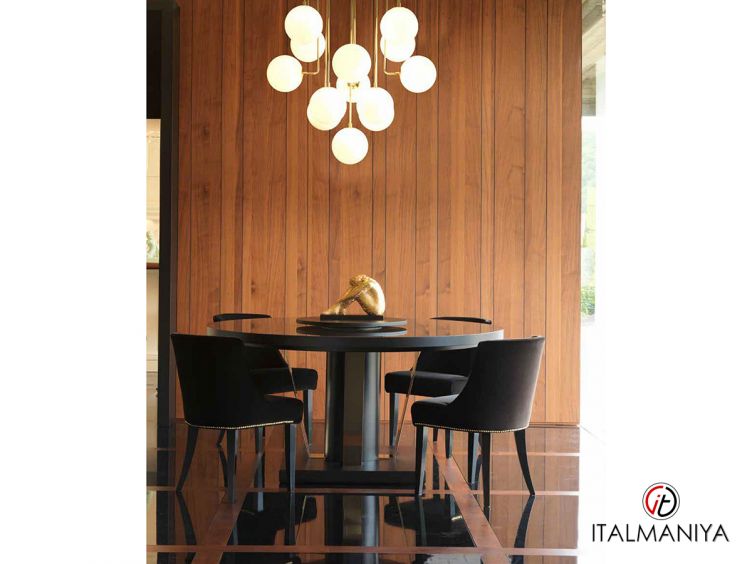 Фото 1 - Стол обеденный Loos фабрики Castagna Cucine из массива дерева в современном стиле