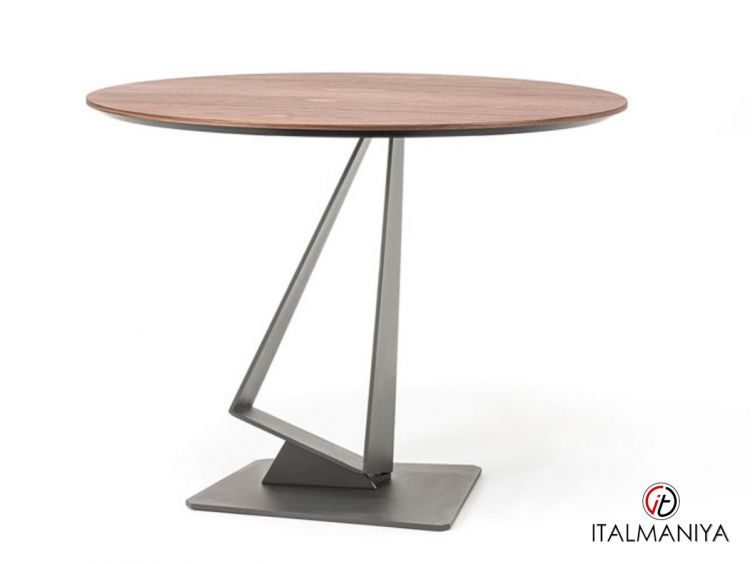 Фото 1 - Стол обеденный Roger фабрики Cattelan Italia из металла в современном стиле