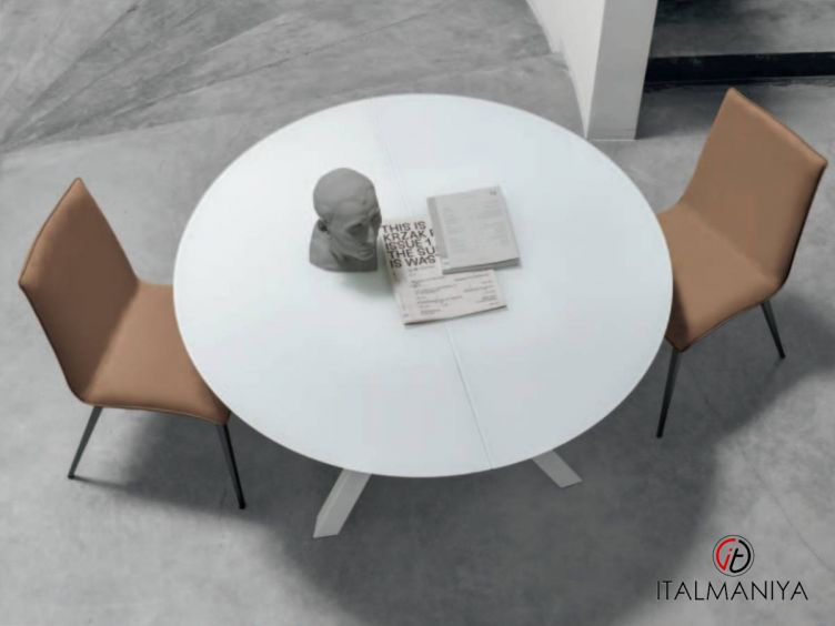Фото 1 - Стол обеденный Zoe Round фабрики Sedit (производство Италия) из металла в современном стиле