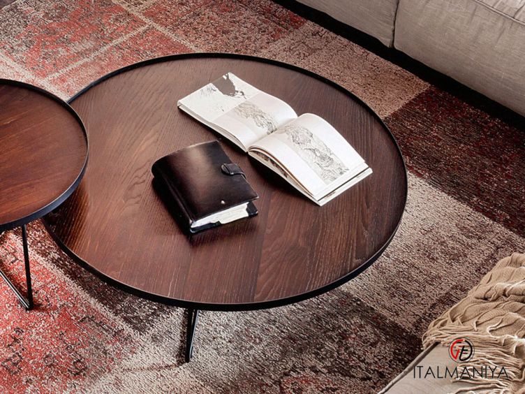 Фото 1 - Журнальный столик Billy wood фабрики Cattelan Italia из металла в современном стиле