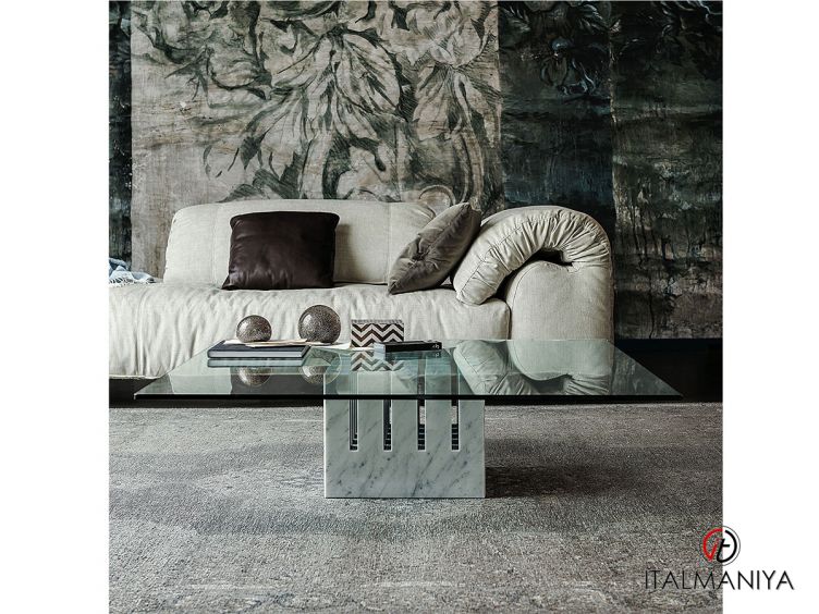 Фото 1 - Журнальный столик Scacco фабрики Cattelan Italia из стекла в современном стиле