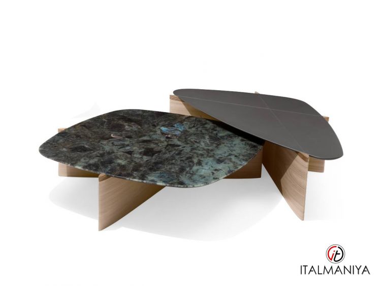 Фото 1 - Журнальный столик Griffe фабрики Giorgetti (производство Италия) из массива дерева в современном стиле