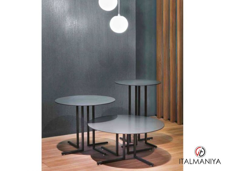 Фото 1 - Журнальный столик Elle фабрики Giulio Marelli (производство Италия) из металла в современном стиле