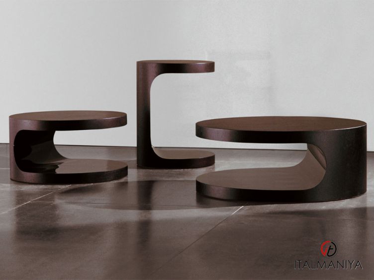 Фото 1 - Журнальный столик Cernobbio фабрики Minotti из металла в современном стиле