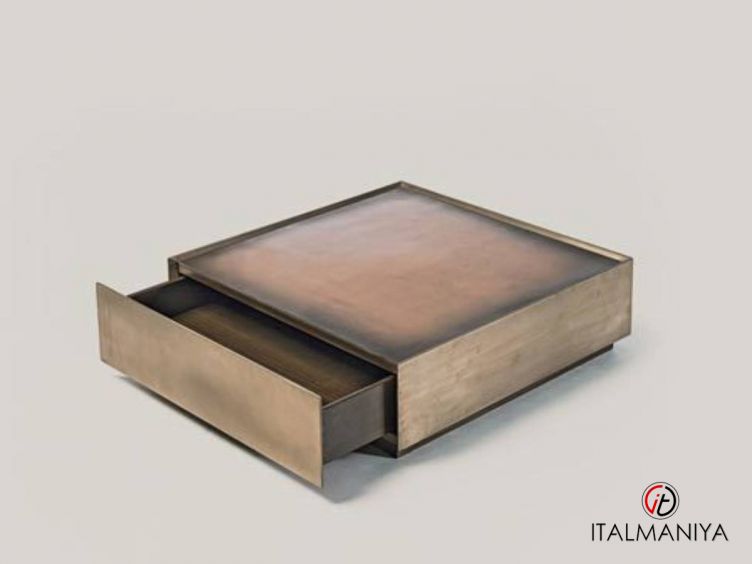 Фото 1 - Журнальный столик Block фабрики Shake (производство Италия) из массива дерева в современном стиле