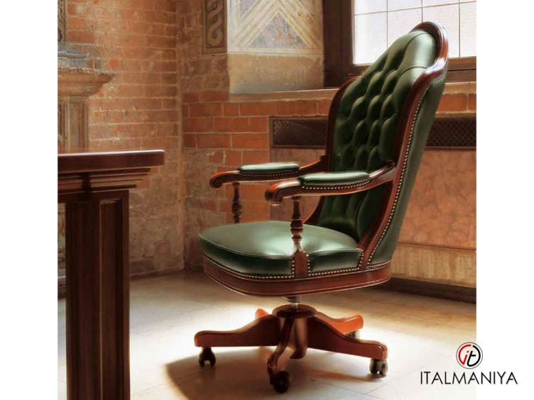 Фото 1 - Кресло для кабинета Embassy руководителя фабрики Mascheroni из металла в классическом стиле
