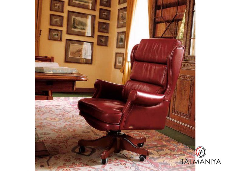 Фото 1 - Кресло для кабинета Giubileo руководителя фабрики Mascheroni из металла в обивке из кожи в современном стиле