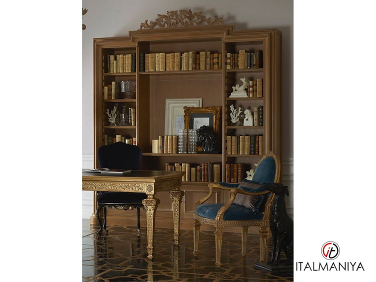 Фото 1 - Стеллаж Prestige 04 фабрики Roberto Giovannini из массива дерева в классическом стиле
