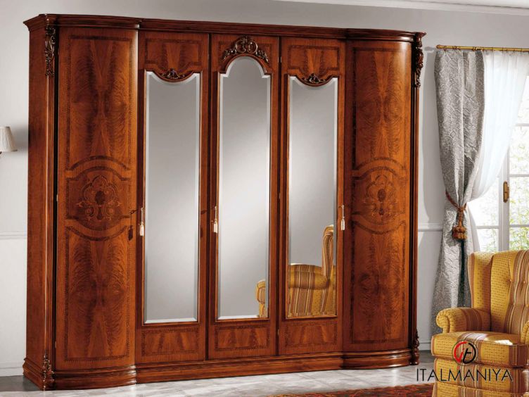 Фото 1 - Шкаф 5-ти дверный Ducale фабрики Mab Cantu из массива дерева в классическом стиле