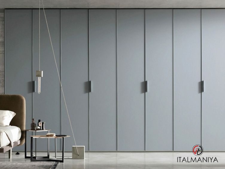 Фото 1 - Шкаф Profilo/Vetro фабрики Tomasella из массива дерева в современном стиле