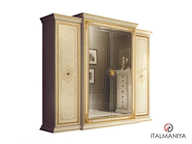 Фото 1 - Шкаф Leonardo Large 4 Doors фабрики Arredoclassic (производство Италия) из массива дерева в классическом стиле