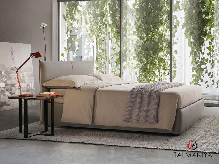 Фото 1 - Кровать Dionisio zip фабрики Rosini Divani из металла в обивке из ткани в современном стиле