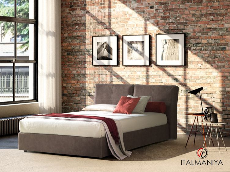Фото 1 - Кровать Bacco фабрики Biba Salotti из металла в обивке из ткани в современном стиле