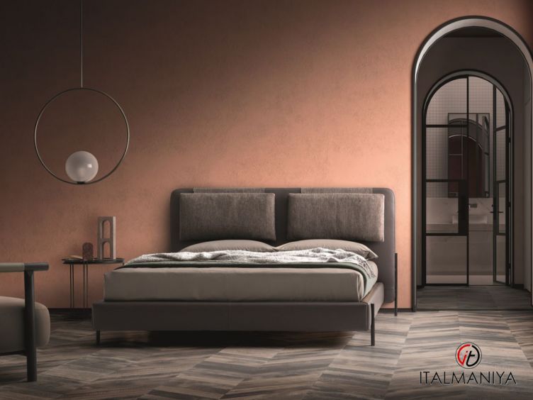 Фото 1 - Кровать Alar фабрики Ditre Italia из металла в обивке из ткани в современном стиле