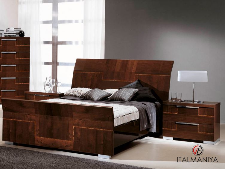 Фото 1 - Кровать Pisa фабрики Alf из массива дерева в современном стиле