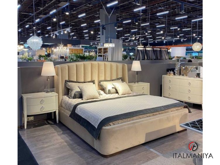 Фото 1 - Кровать Selection FB.BD.SLN.710 фабрики Fratelli Barri (производство Италия) из МДФ в современном стиле