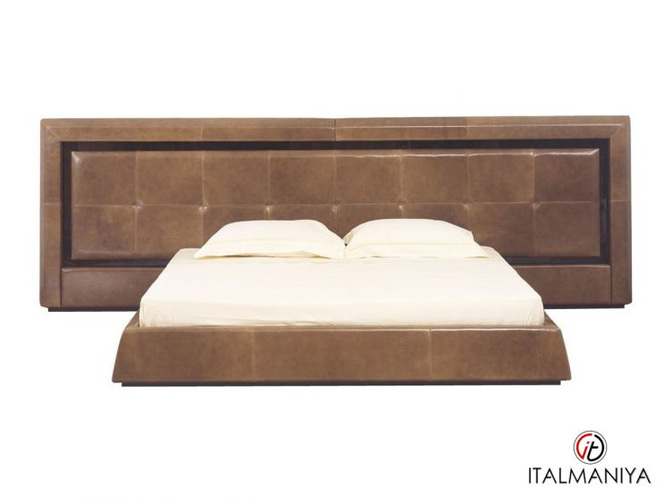 Фото 1 - Кровать Lowell фабрики Ulivi (производство Италия) из массива дерева в обивке из кожи коричневого цвета в стиле арт-деко