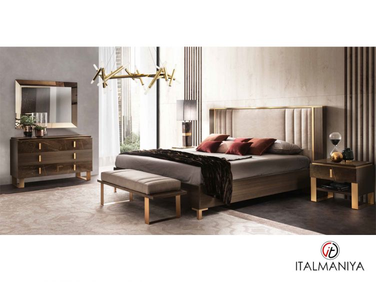 Фото 1 - Спальня Adora Essenza фабрики Arredoclassic (производство Италия) из массива дерева в современном стиле