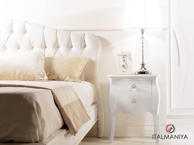 Фото 1 - Спальня Classic Comp. 3 фабрики Bernazzoli (производство Италия) из массива дерева белого цвета в классическом стиле