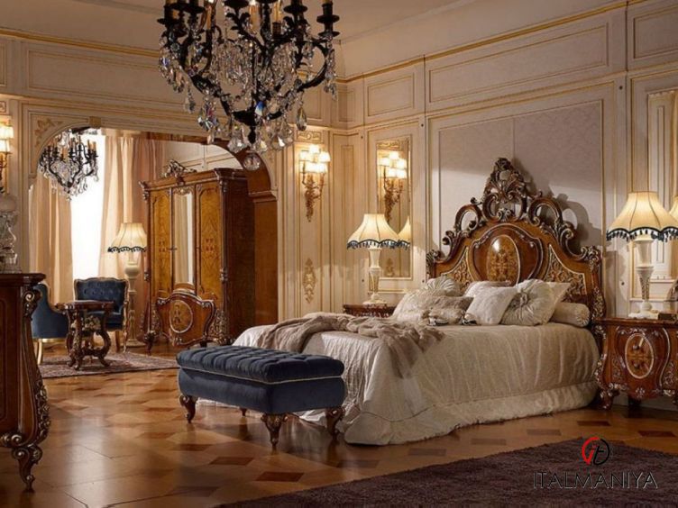 Фото 1 - Спальня Le Rose фабрики Grilli (производство Италия) в классическом стиле из массива дерева