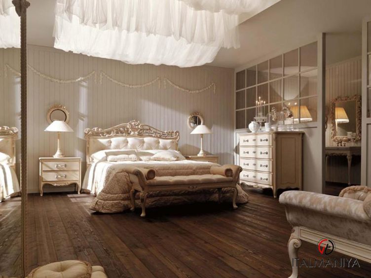 Фото 1 - Спальня 1773 фабрики Savio Firmino из массива дерева в классическом стиле