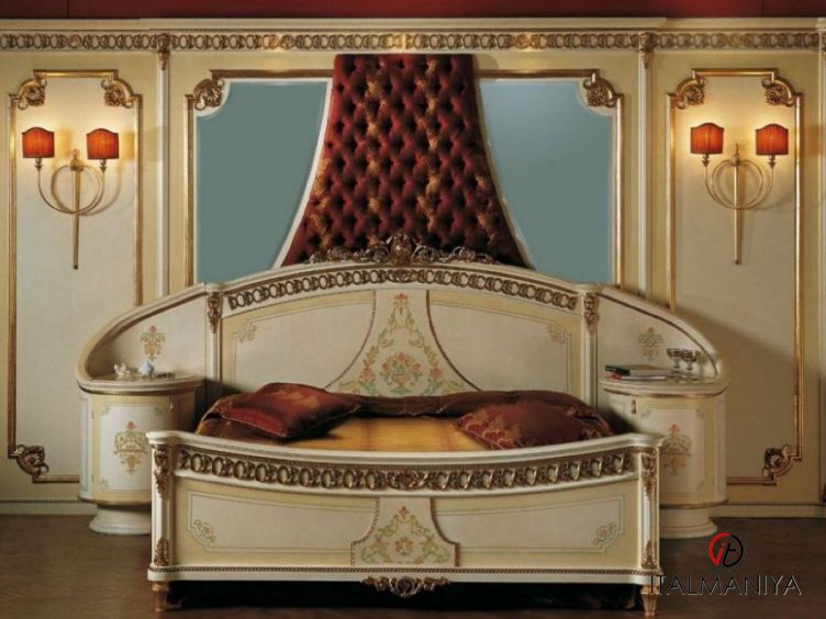 Фото 1 - Спальня Prestige фабрики Socci Anchise в классическом стиле из массива дерева