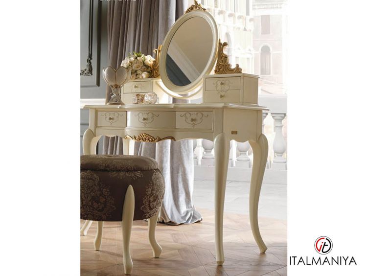 Фото 1 - Туалетный столик Memorie Veneziane с зеркалом фабрики Giorgiocasa из массива дерева в классическом стиле